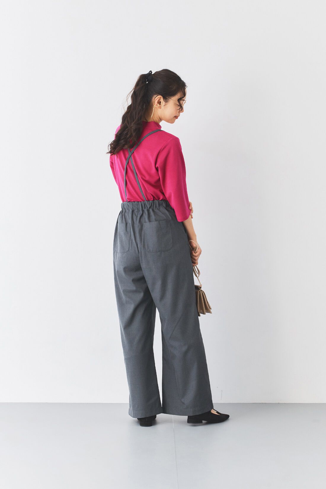 and myera|【初回お試しキャンペーン】and myera ちょっぴりコンパクトなハイネックTシャツの会