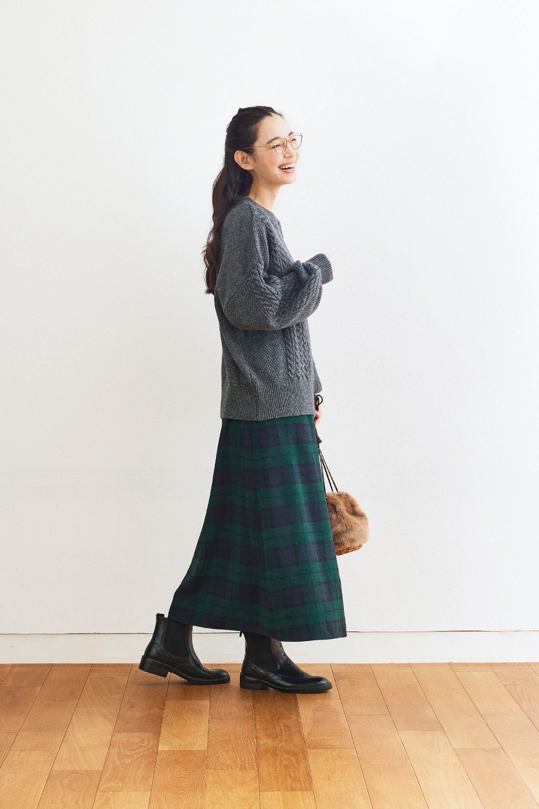 and myera|and myera アランニットセーター〈チャコール〉