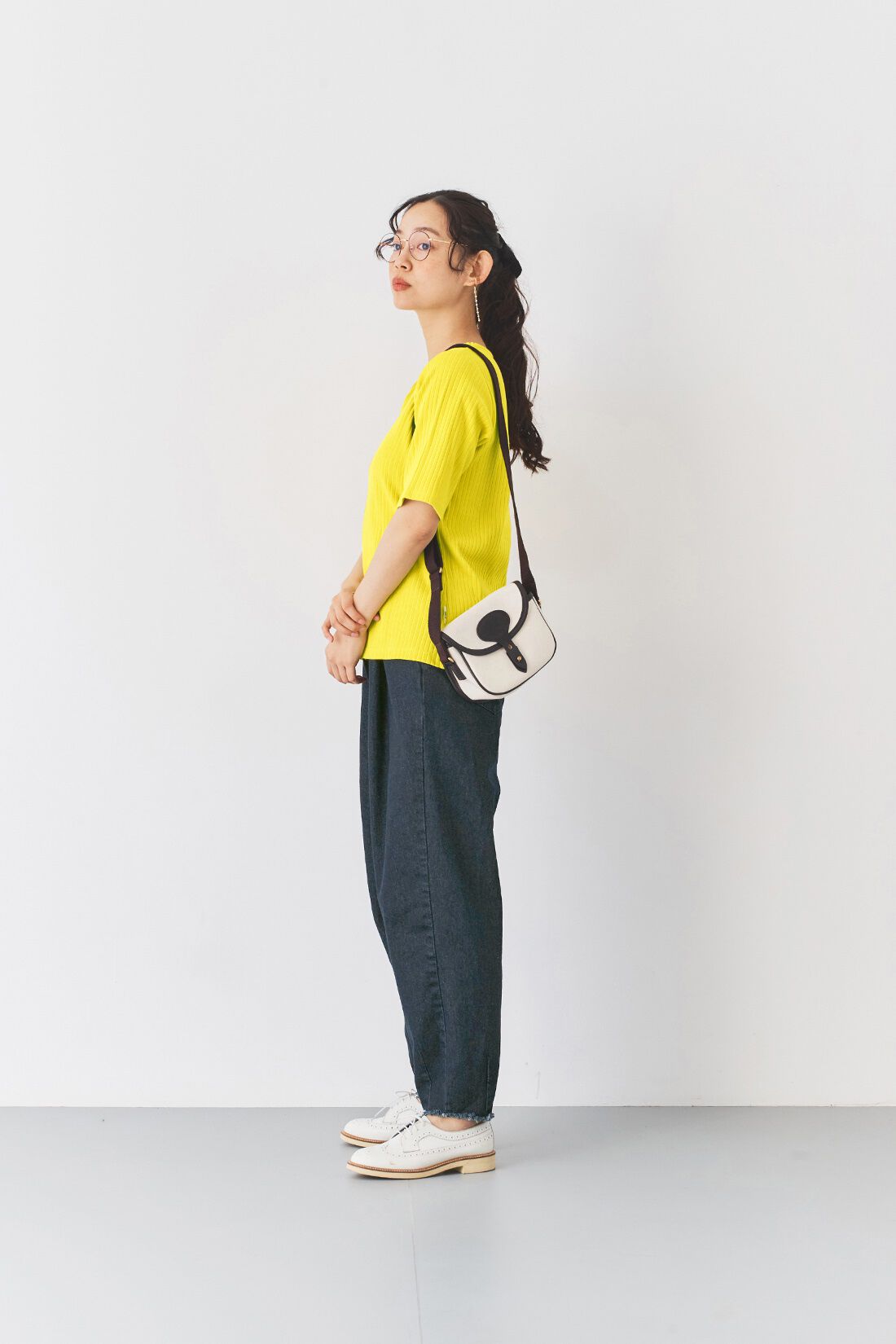 and myera［アンドマイラ］|and myera カーデとＴシャツのセット〈黄色〉