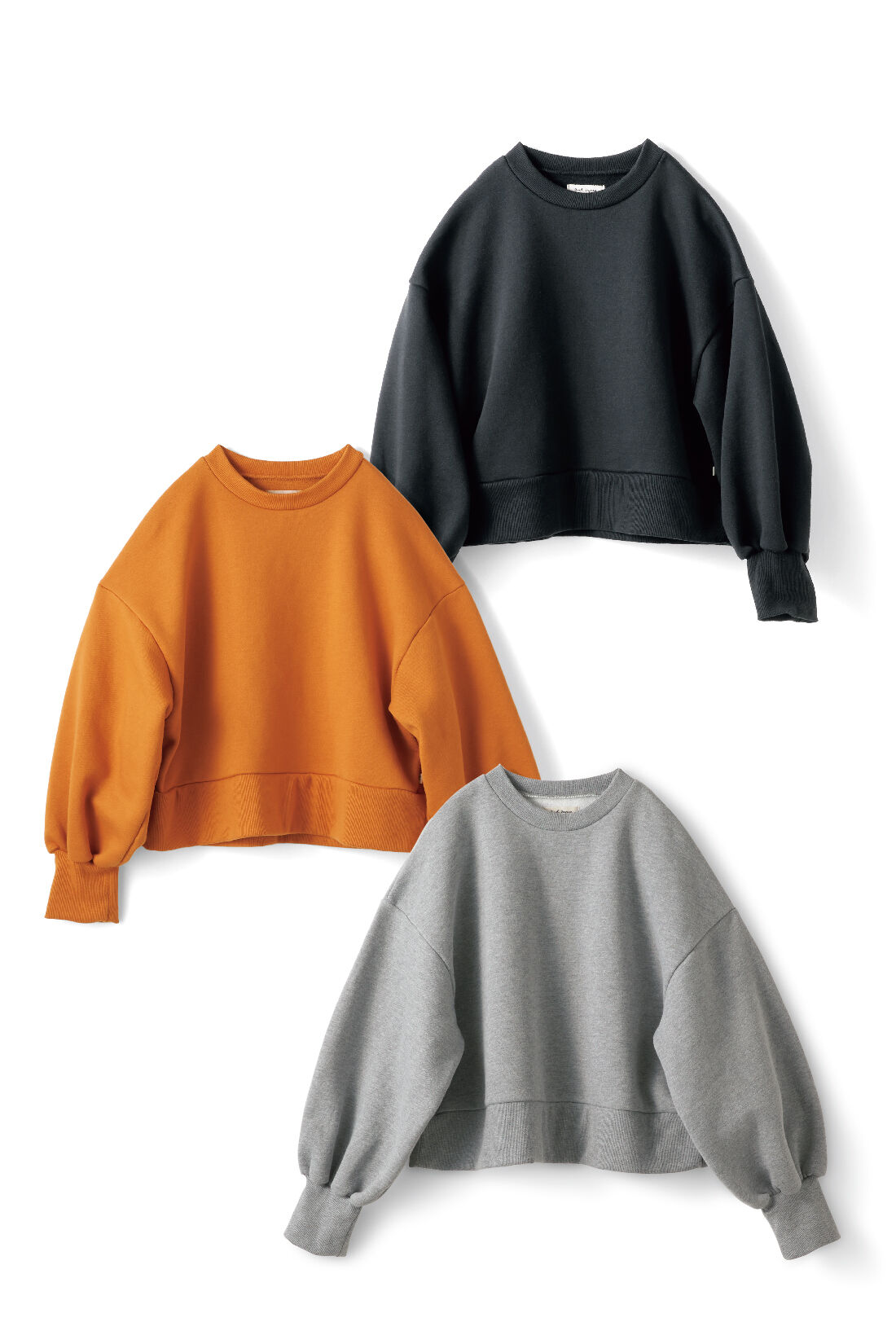 and myera|and myera ちょっとだけみじか丈のトレーナーの会