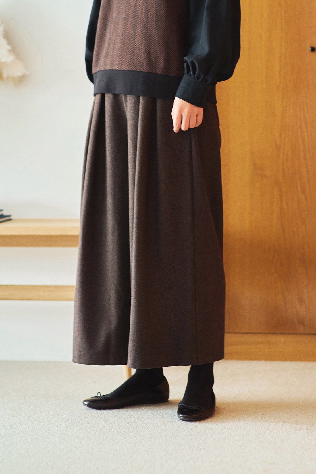 and myera|and myera フェルトのようなキュロットパンツ