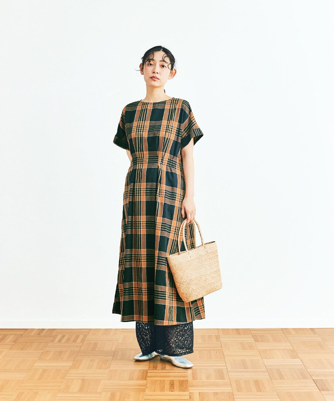and myera|and myera サマーダークなチェックワンピース