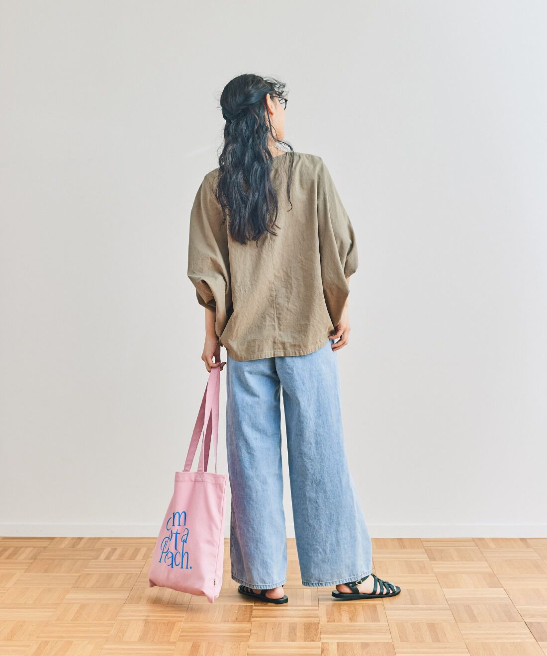 and myera|and myera 桃色のトートバッグ