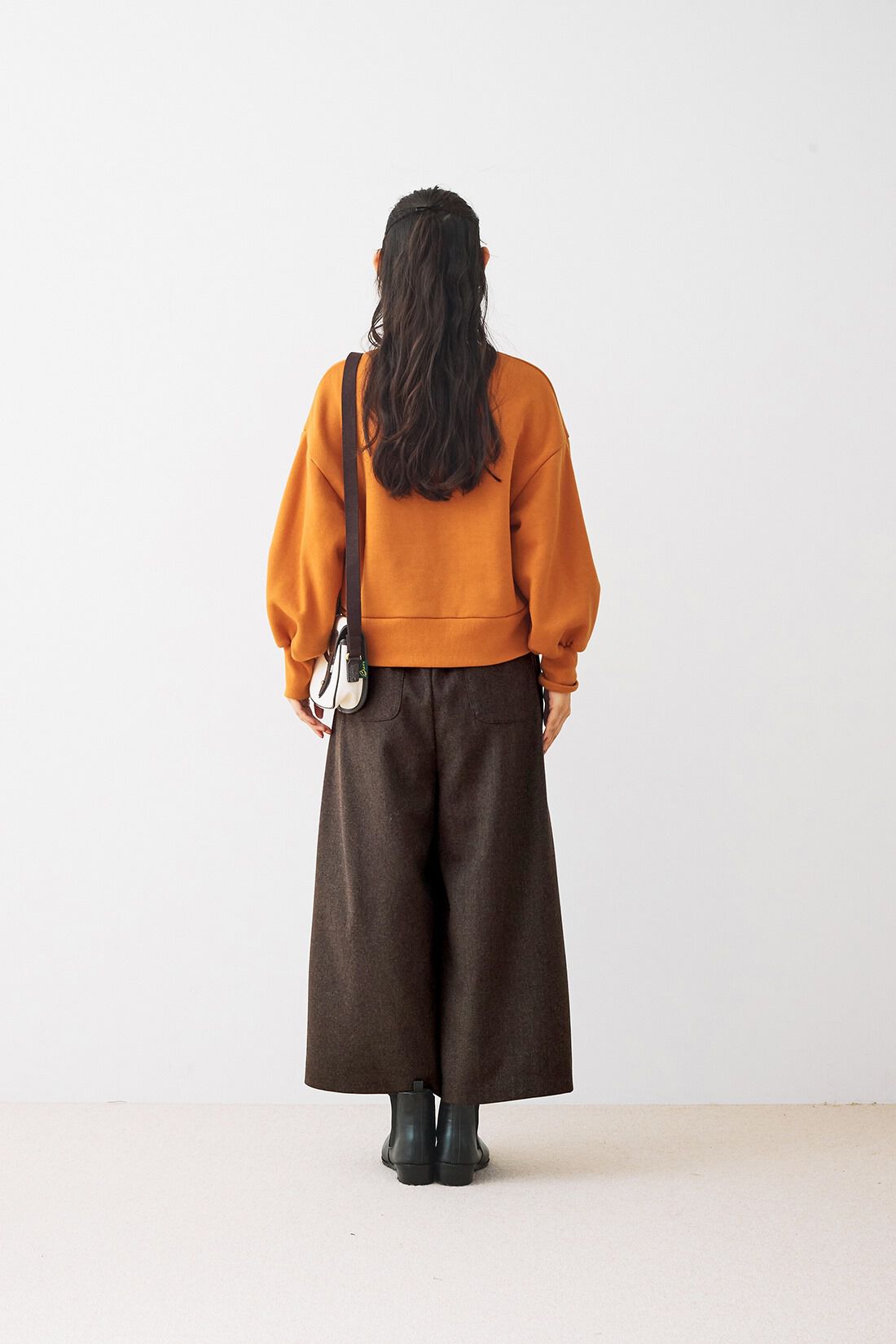 and myera|and myera ちょっとだけみじか丈のトレーナーの会