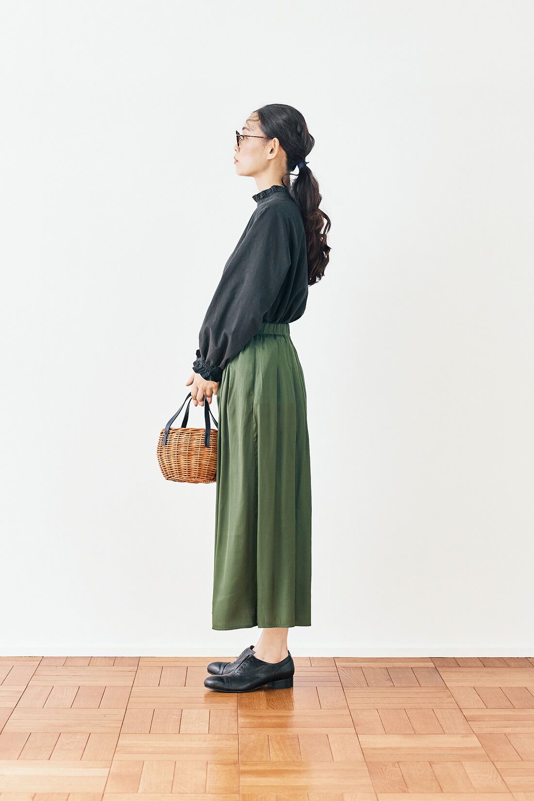 and myera|and myera そよぐスカート〈カーキ〉