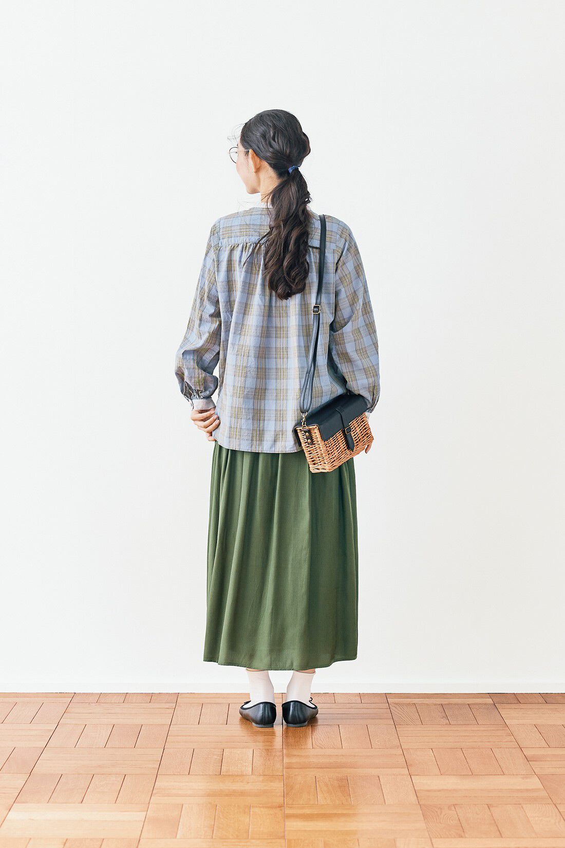 and myera|and myera そよぐスカート〈カーキ〉