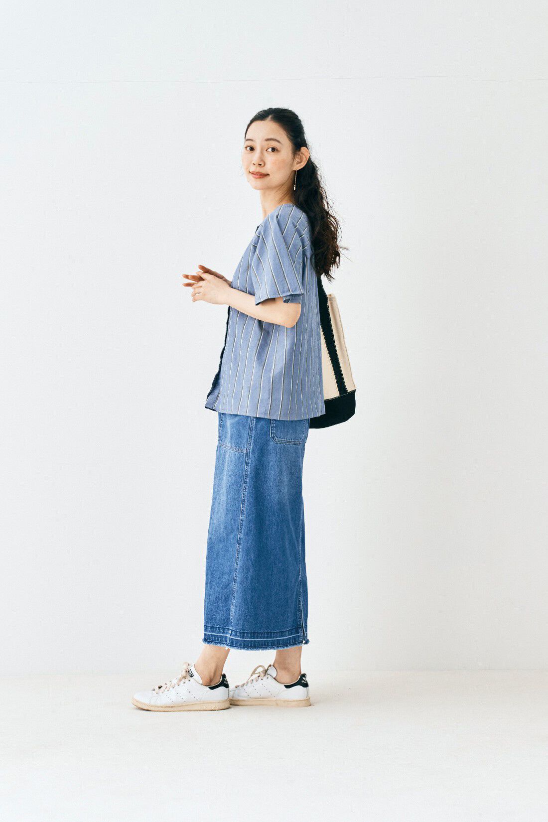 and myera［アンドマイラ］|ａｎｄ　ｍｙｅｒａストライプなラグランシャツのコーディネート