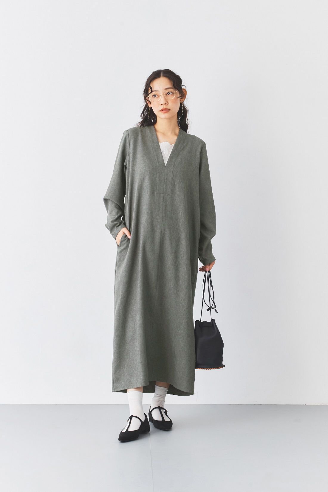 and myera|and myera 刺しゅうをあしらったキャミソール