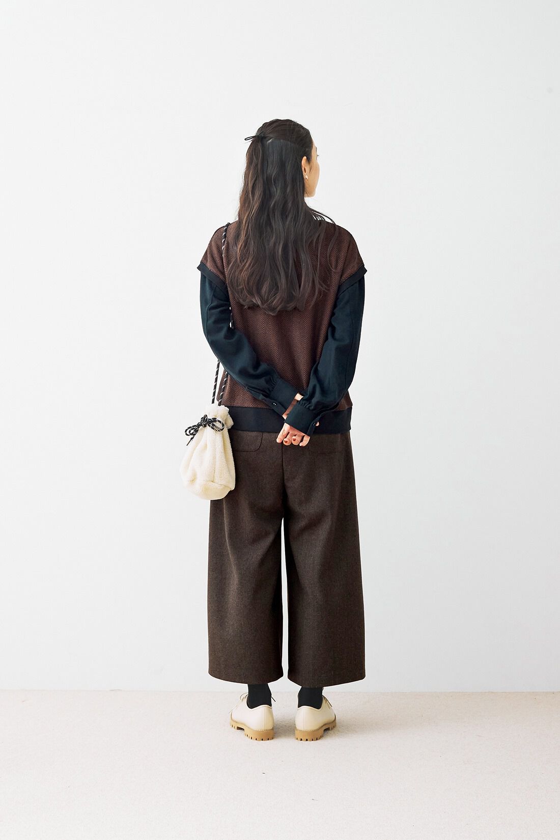 and myera|and myera フェルトのようなキュロットパンツ
