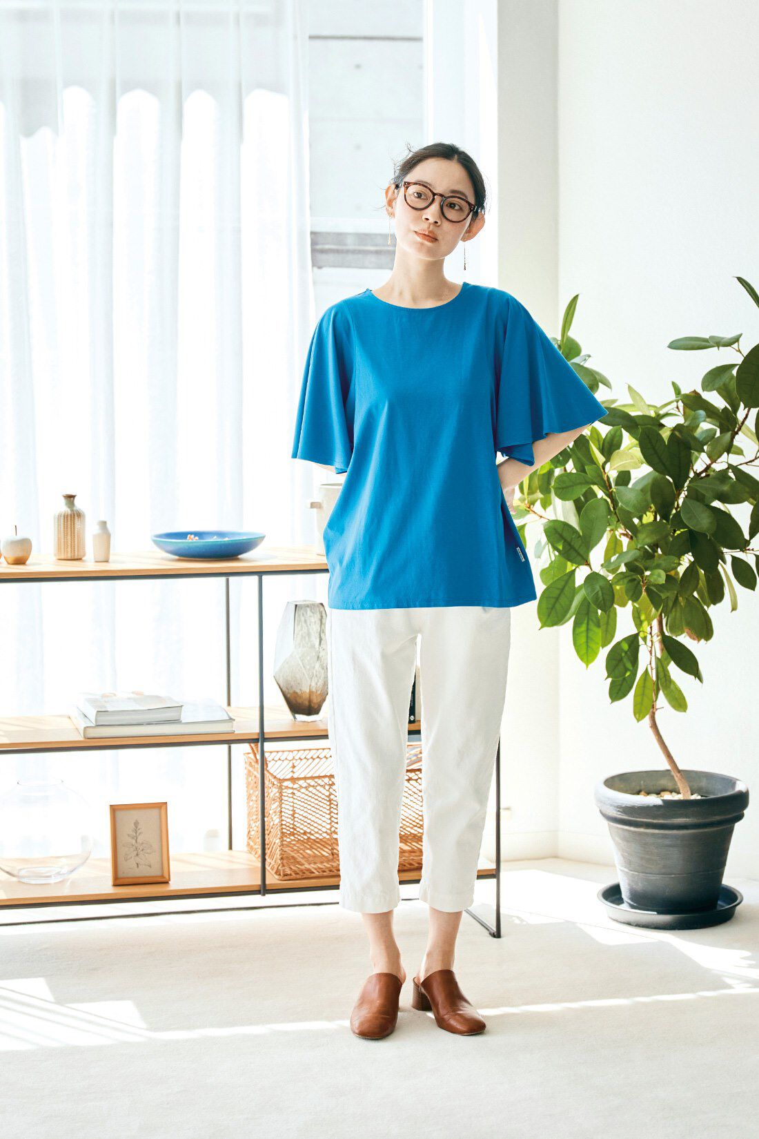 and myera|and myera フレア袖のTシャツの会