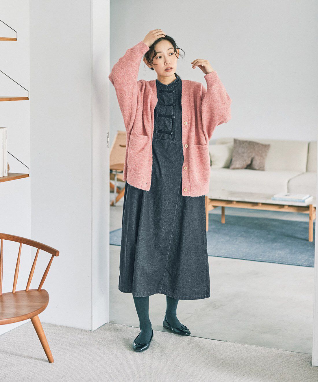 and myera|ピンク色 ドルマンスリーブ カーディガン ピンクのコーディネート