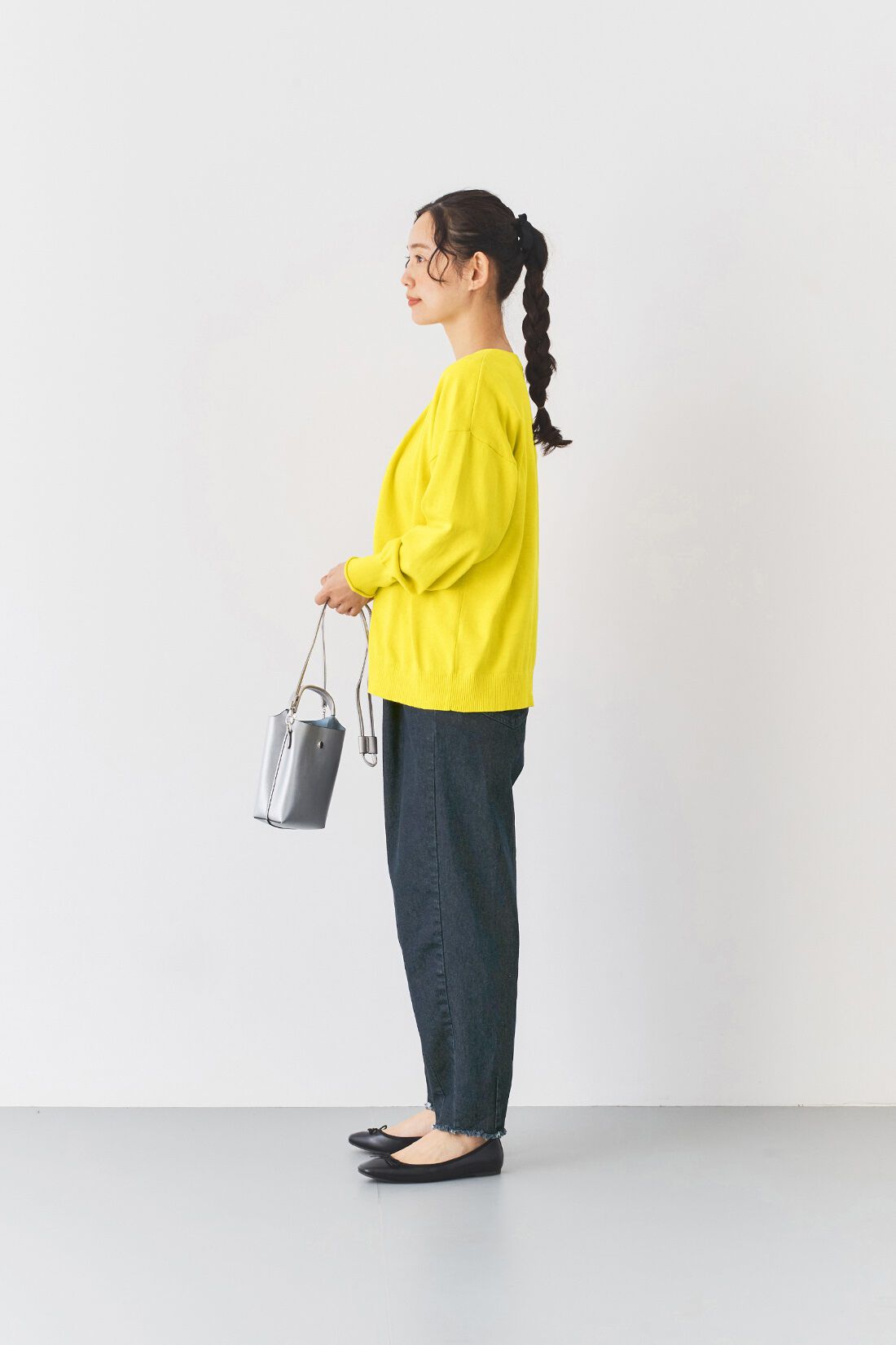 and myera［アンドマイラ］|and myera カーデとＴシャツのセット〈黄色〉