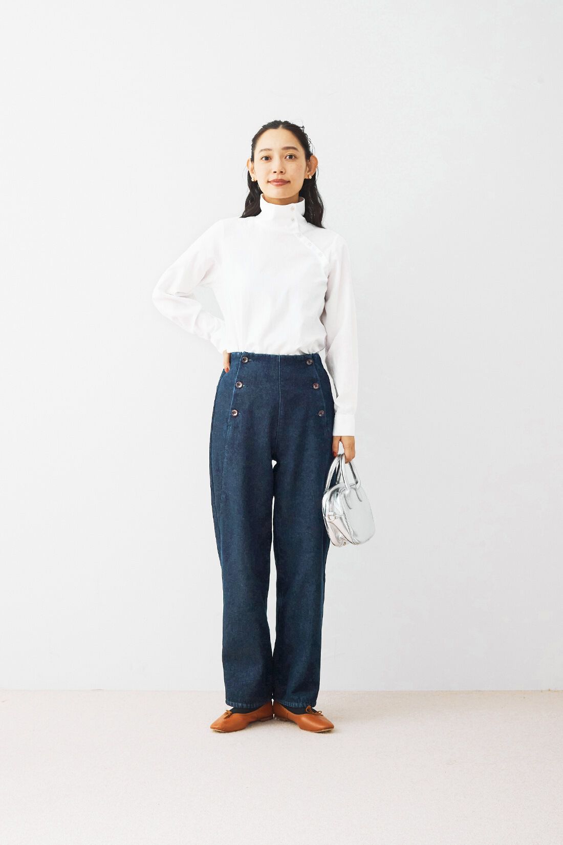and myera［アンドマイラ］|and myera タートルネックなトップスの会