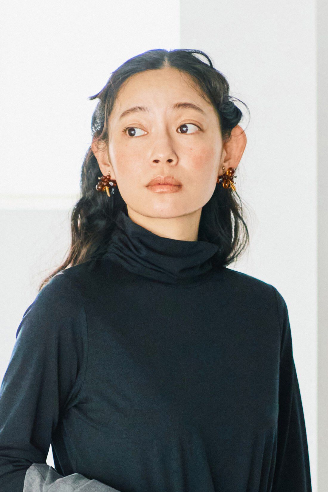 and myera|and myera 6種のビーズを使った耳飾り