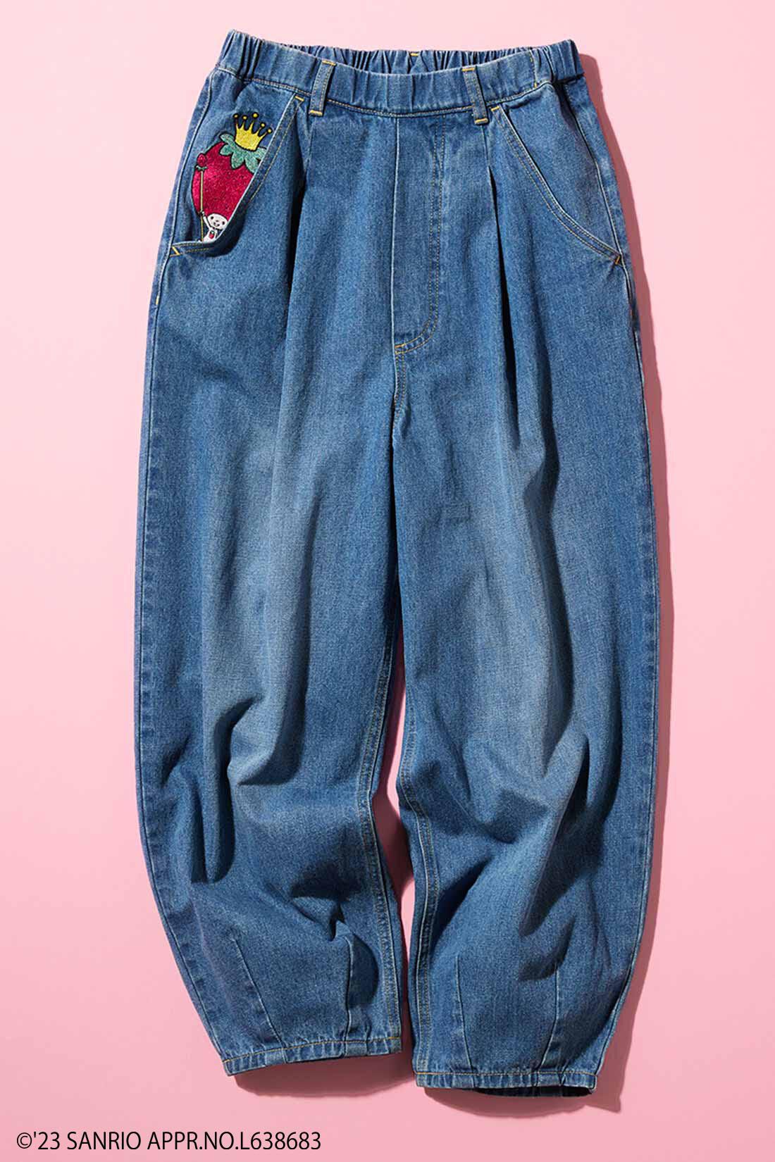 シロップ．|サンリオキャラクターコラボ かくれんぼが楽しい ぷっかりシルエットのデニムパンツ〈いちごの王さま〉