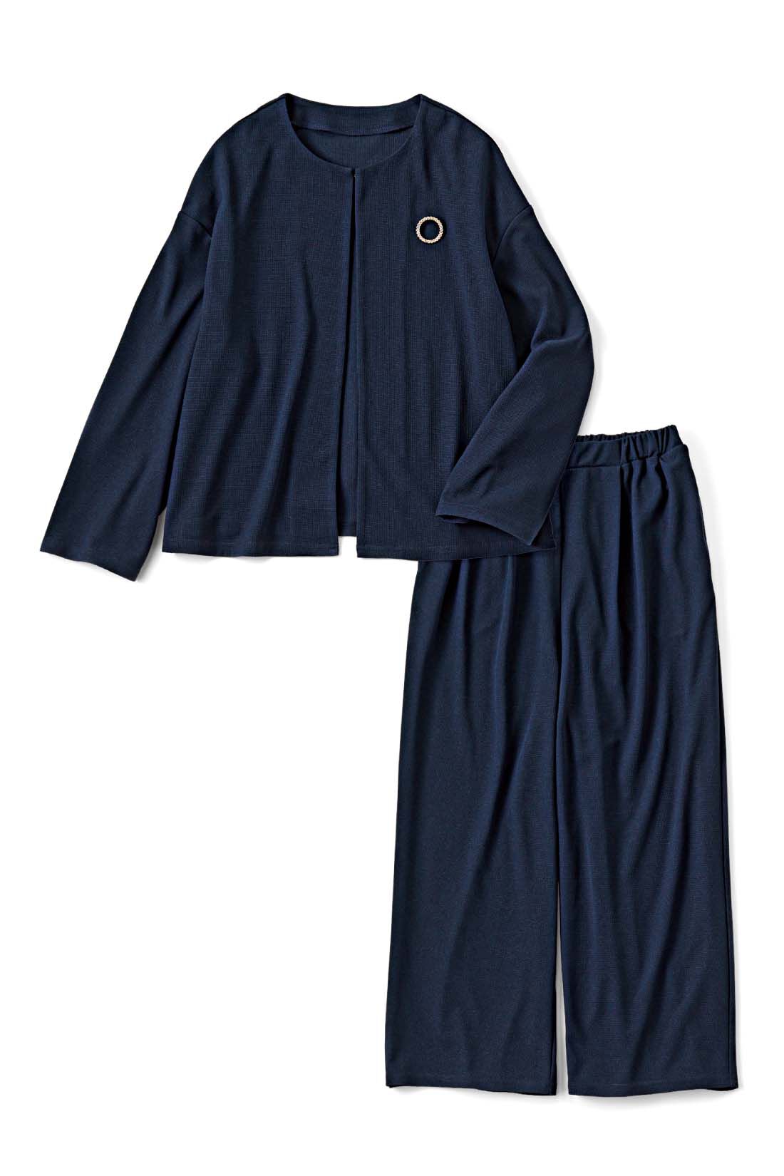 シロップ．|シロップ． ブローチ付き やわらかミラノリブ風カットソー素材のらくちんジャケットパンツセット〈ネイビー〉