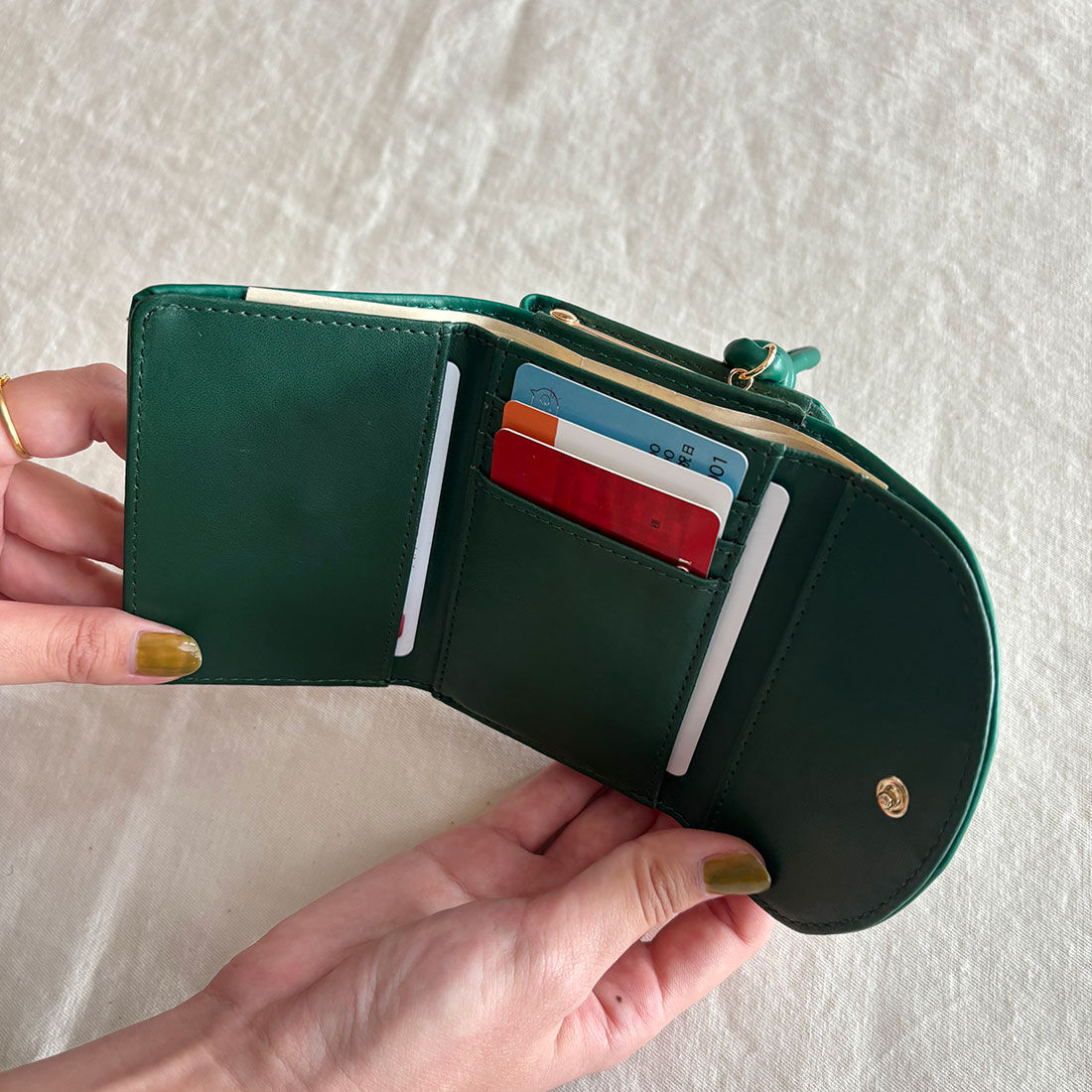 シロップ．|【WEB限定】ラウンドフラップがま口財布【シロップ．バスケット】
