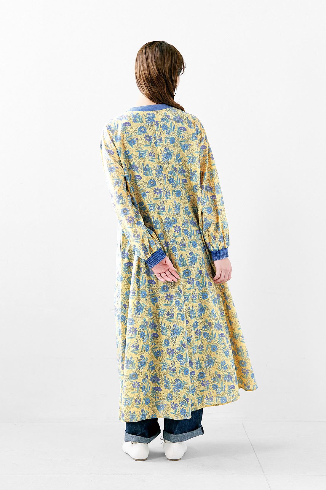 シロップ．|レゾリヴァード×シロップ.　南仏の風を感じる　ボタニカルフラワーのワンピース〈イエロー〉|身長162cm/Mサイズ着用