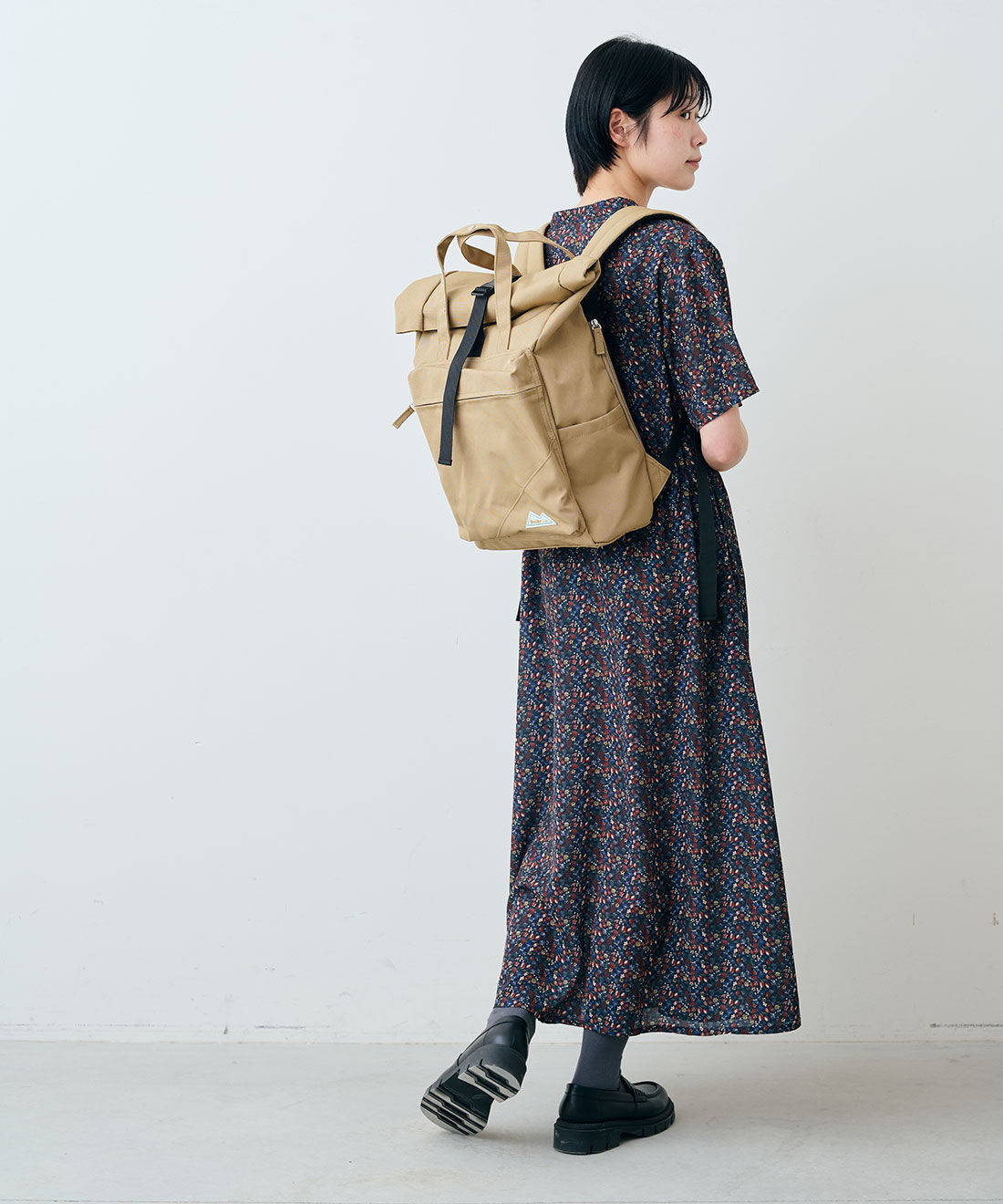 SYRUP. [シロップ．]|【WEB限定】スラッシュロールトップリュック【シロップ．バスケット】|モデル身長：163cm