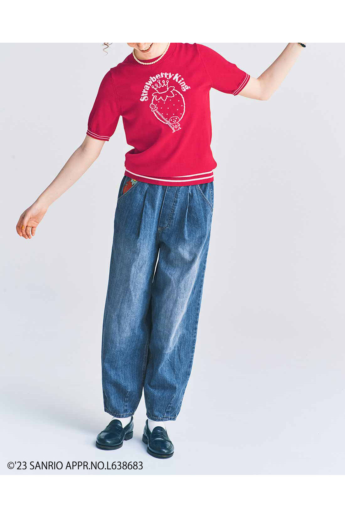 シロップ．|サンリオキャラクターコラボ ちょっぴりレトロな涼やかニットトップス〈いちごの王さま〉