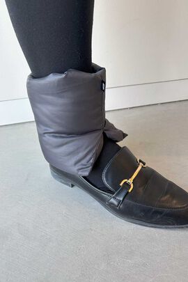シロップ． | 軽くて便利 アンクルウォーマー〈チャコールグレー〉