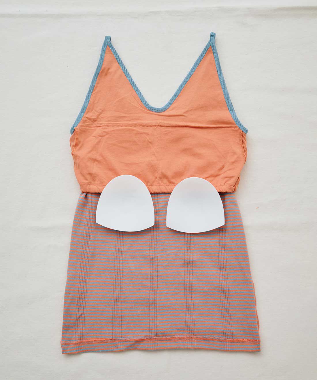 SYRUP. [シロップ．]|【WEB限定】miller リブボーダーカップ付きキャミタンク〈レッド×ベージュ〉【シロップ．バスケット】|パッドは取り外し可能。※お届けのカラーとは異なります。