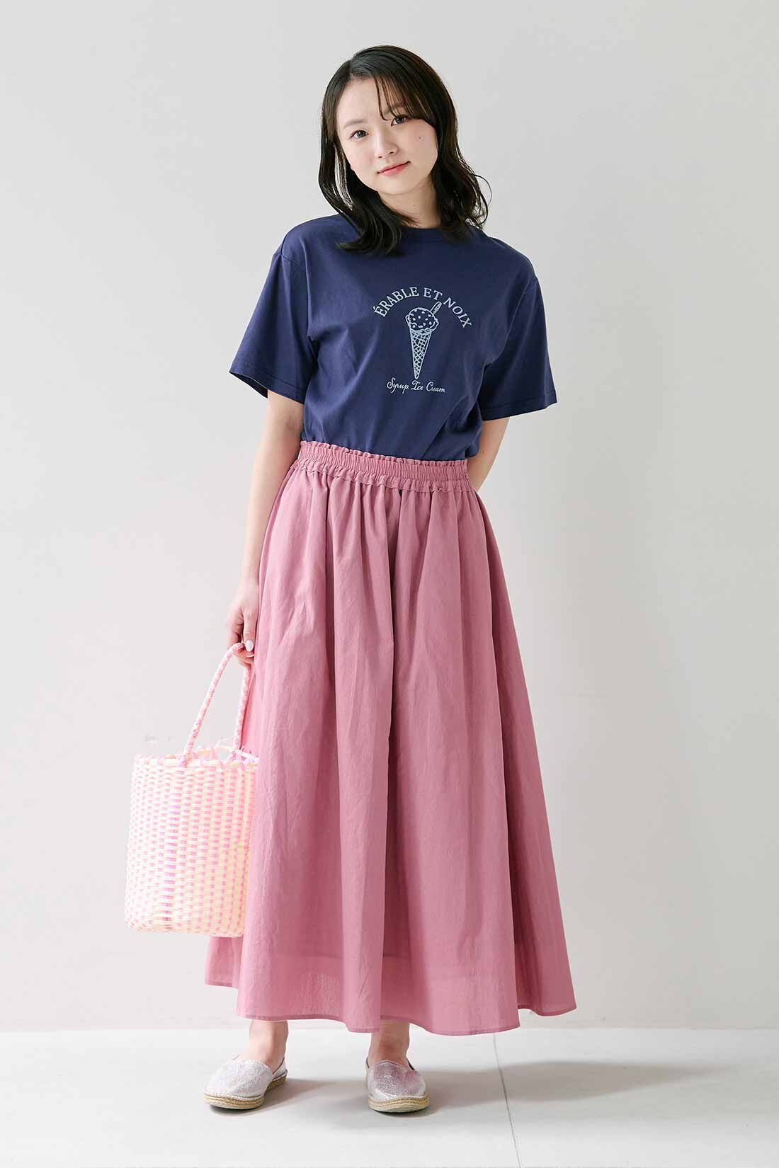 シロップ．|シロップ． アイスクリームみたいなカラーが目を引く　軽やかに揺れる綿麻スカート〈ストロベリーミルク〉|身長162cm/Mサイズ着用