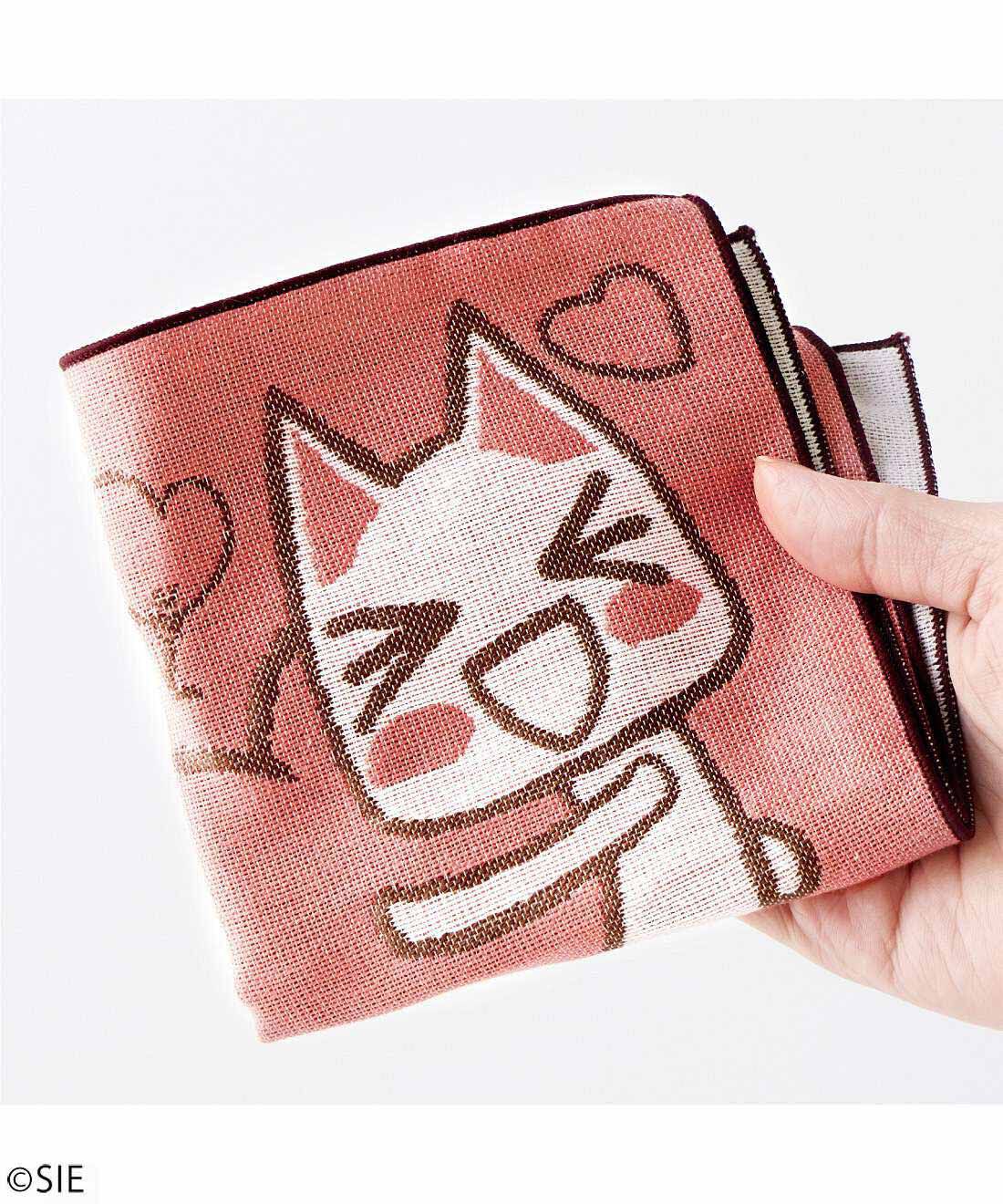 猫部|どこでもいっしょ×猫部　トロと仲間たちのジャカード織りハンカチの会|ポケットやバッグにしまいやすい大きさと厚み。