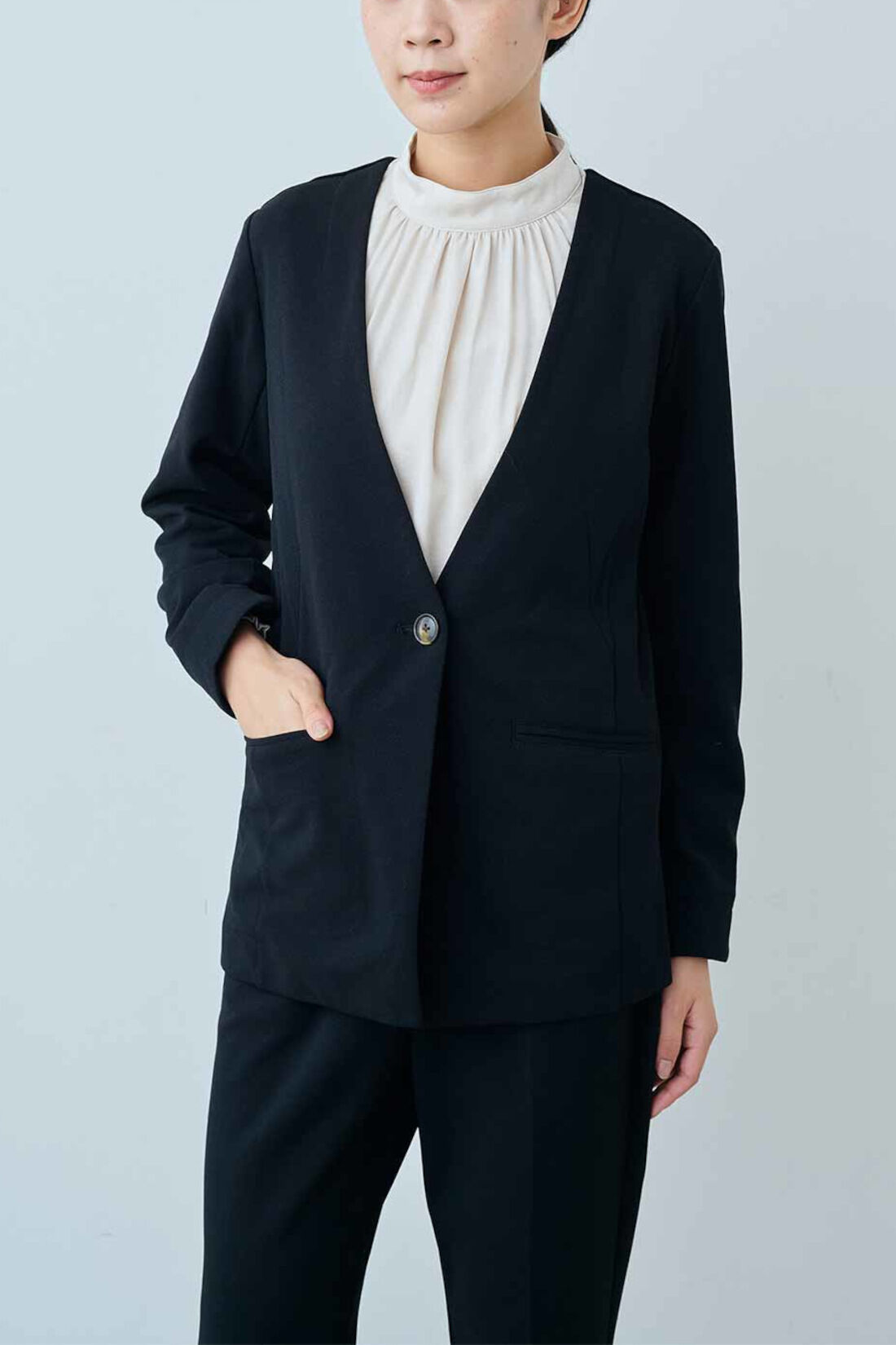 DRECO by IEDIT|【3～10日でお届け】IEDIT[イディット]　帯電防止加工がうれしい いつもキレイな黒が続く純黒素材の 裏微起毛バレエフィット（R）ジャケット〈ブラック〉