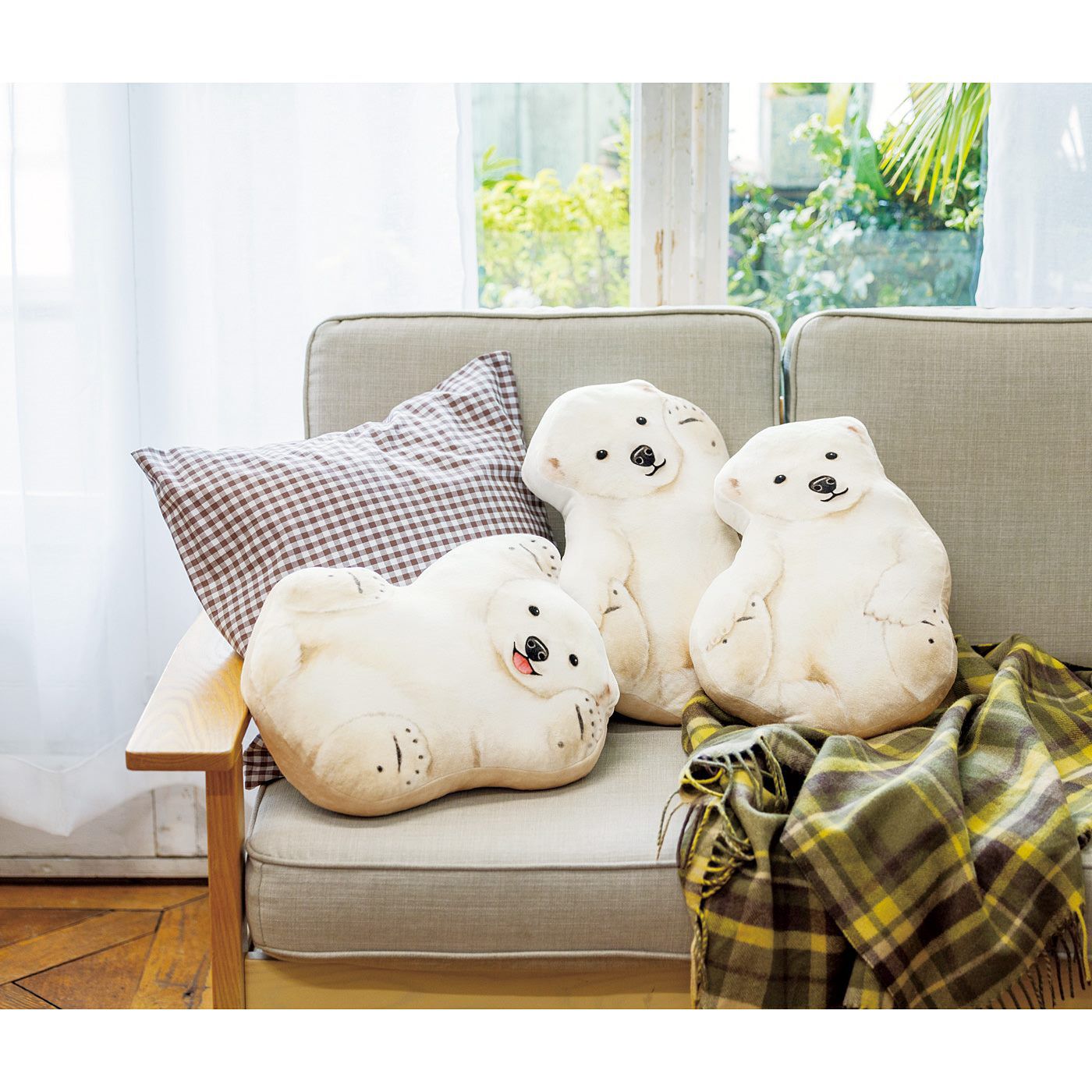YOU+MORE!|YOU＋MORE!　あまえんぼうな三つ子のシロクマ赤ちゃんクッションの会