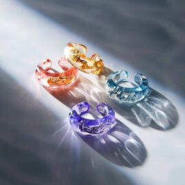 YOU+MORE! | きらめくクラゲが泳ぐイヤカフにもなるリング