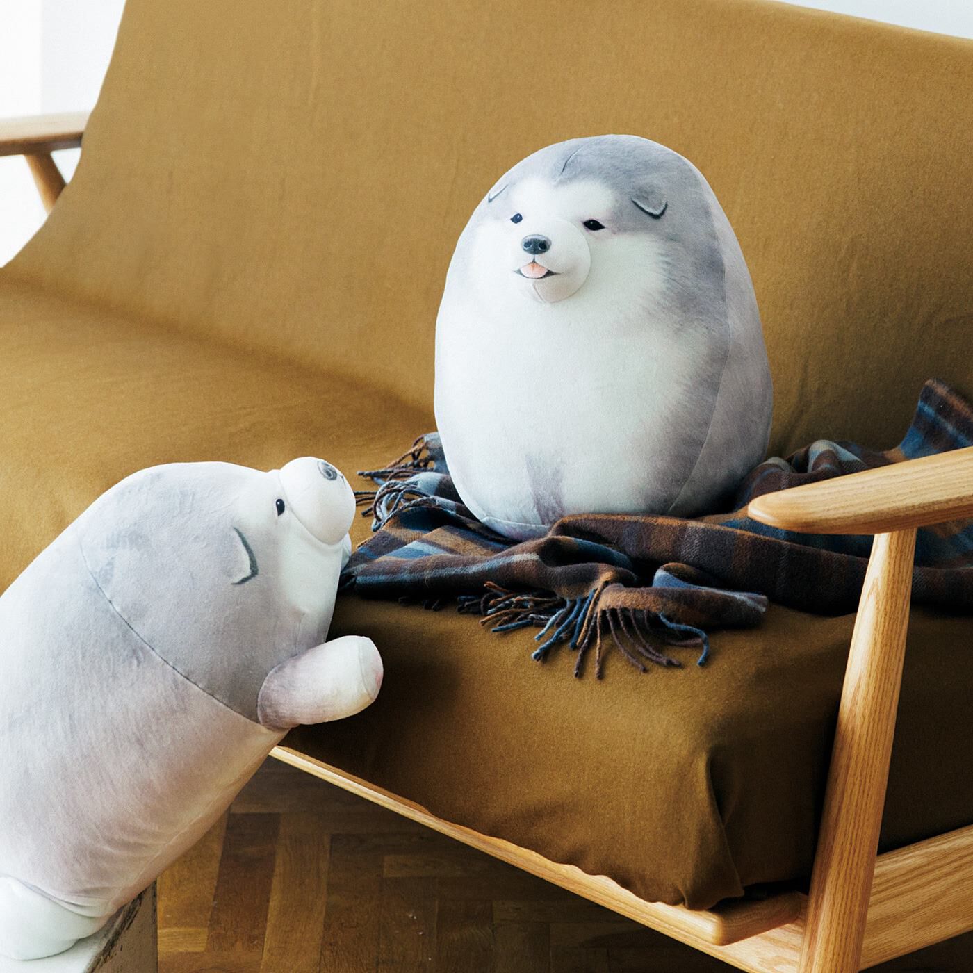 YOU+MORE!|YOU＋MORE!　まんまるころころ　アラスカンマラミュートの子犬実寸大クッションの会