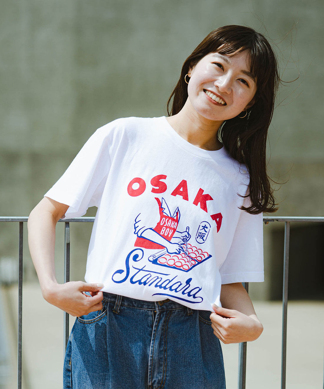 MonthlyBOX|【FELISSIMO Globalオリジナル】100セット限定 ！すっげえ笠付き OSAKA Standard Tシャツ〈ホワイト〉|ウエストインして着こなしても。