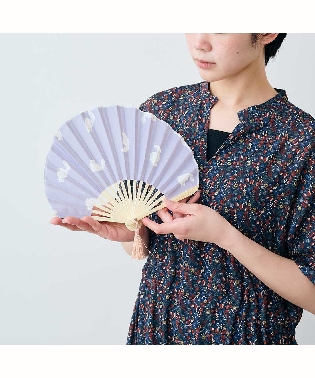 シロップ. 特急便|【WEB限定・3～10日でお届け】WPCギフトボックス入りデザイン扇子【シロップ．バスケット】