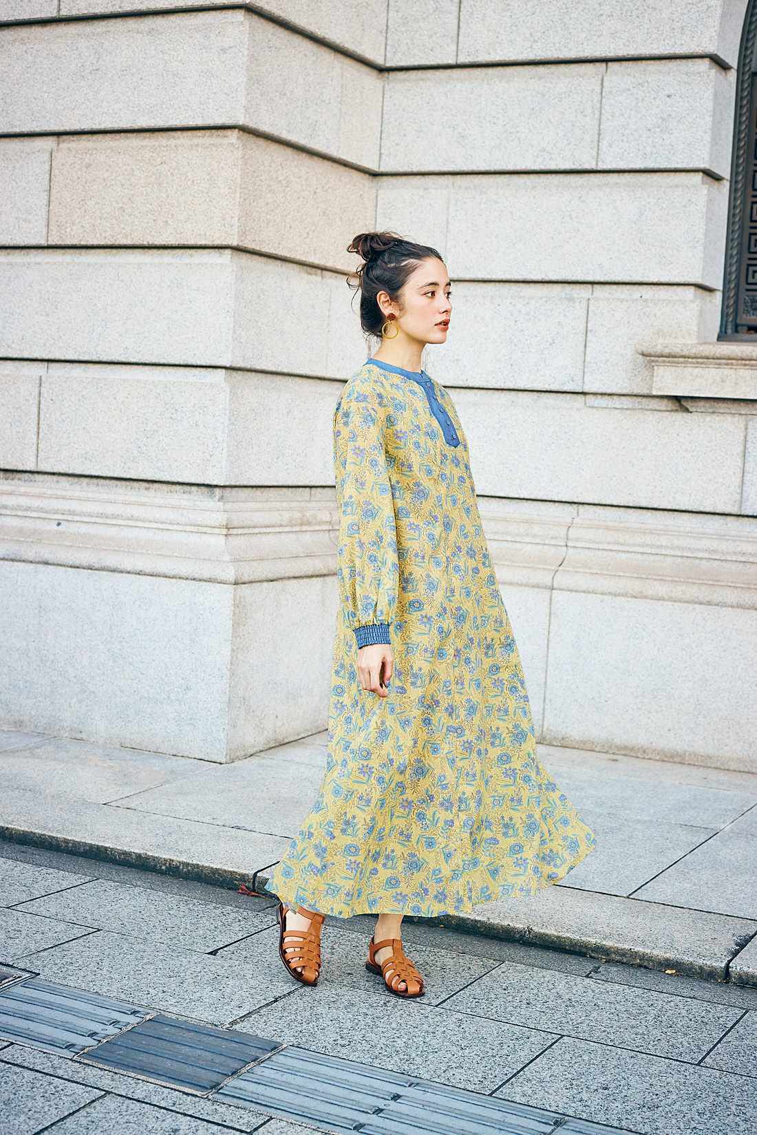 シロップ. 特急便|【3～10日でお届け】レゾリヴァード×シロップ.　南仏の風を感じる　ボタニカルフラワーのワンピース〈イエロー〉