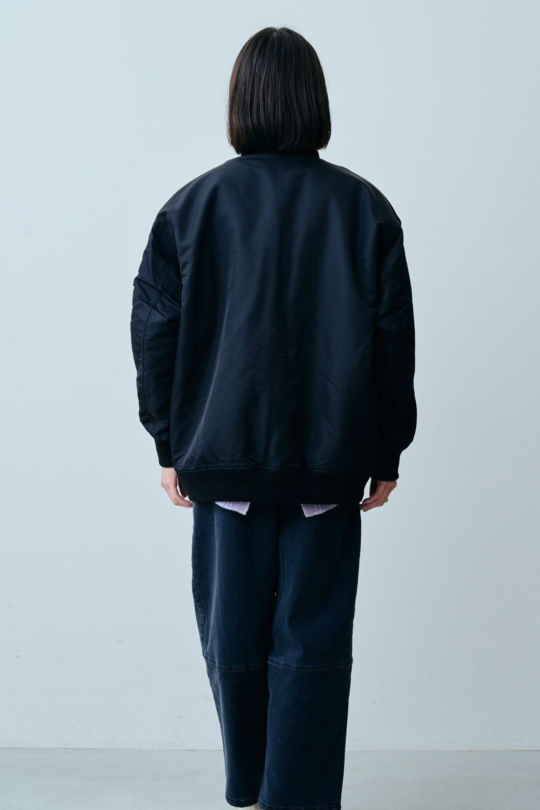 fashion special|【WEB限定・特急便】　ALPHA AL-GRLFAKE FURMA-1|1：ブラック　モデル身長：168cm