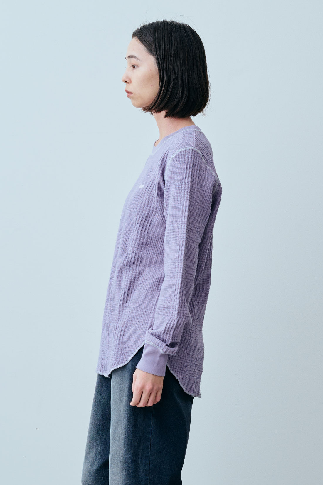 fashion special|【WEB限定・特急便】　LEE WAFFLE L/S TEE〈パープル〉|モデル身長：168cm