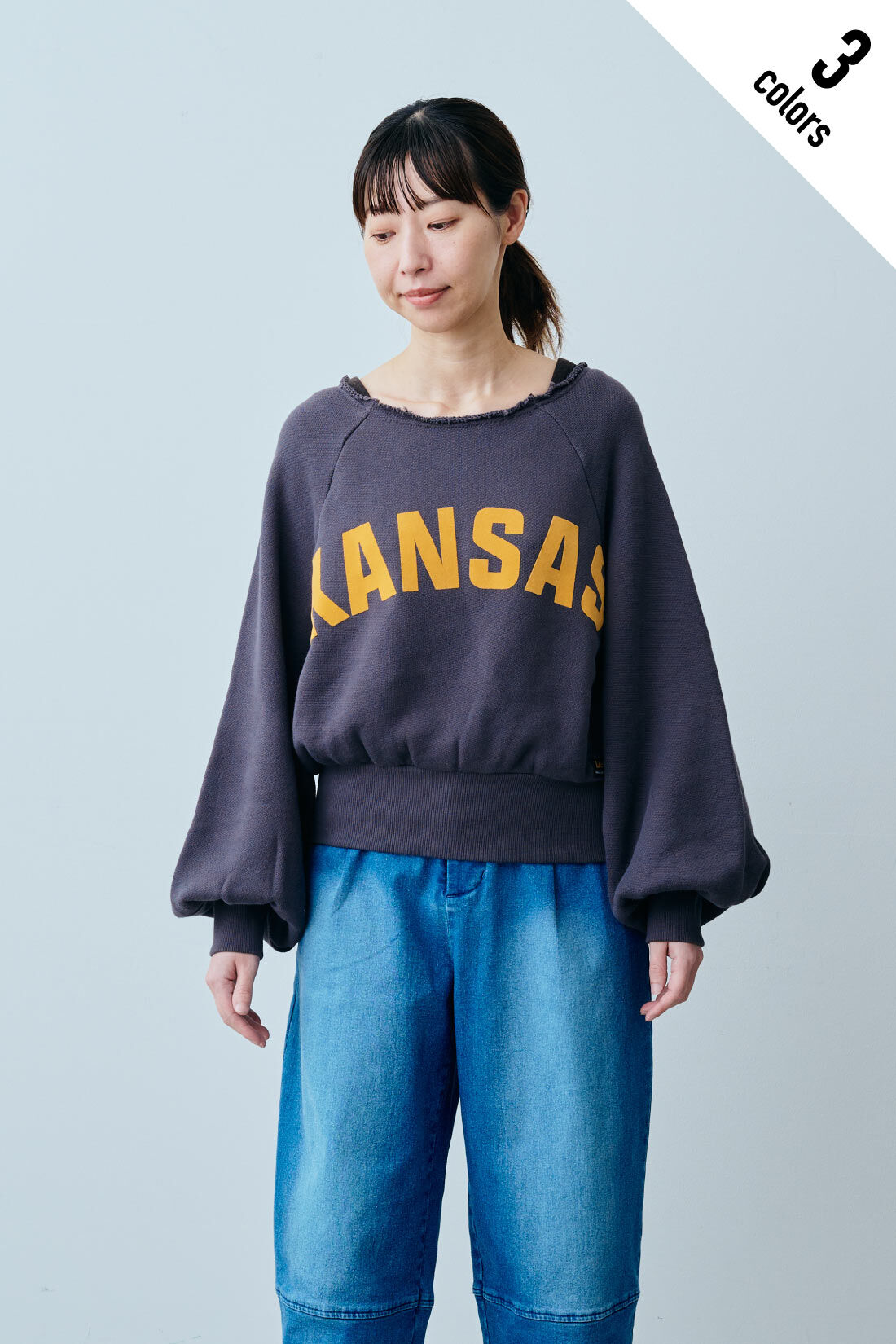 fashion special|【WEB限定・特急便】　LEE RAGLAN SWEAT|3：チャコール　モデル身長：160cm