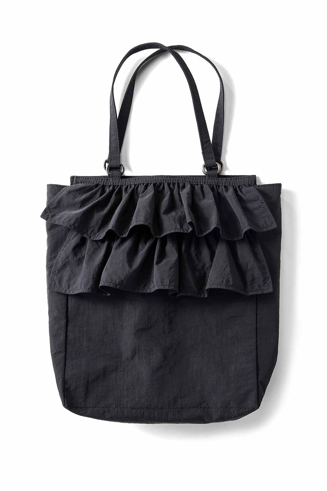 fashion special|【3～10日でお届け】IEDIT[イディット] 上品フリルで華やぐ 撥水（はっすい）トートバッグ〈ブラック〉