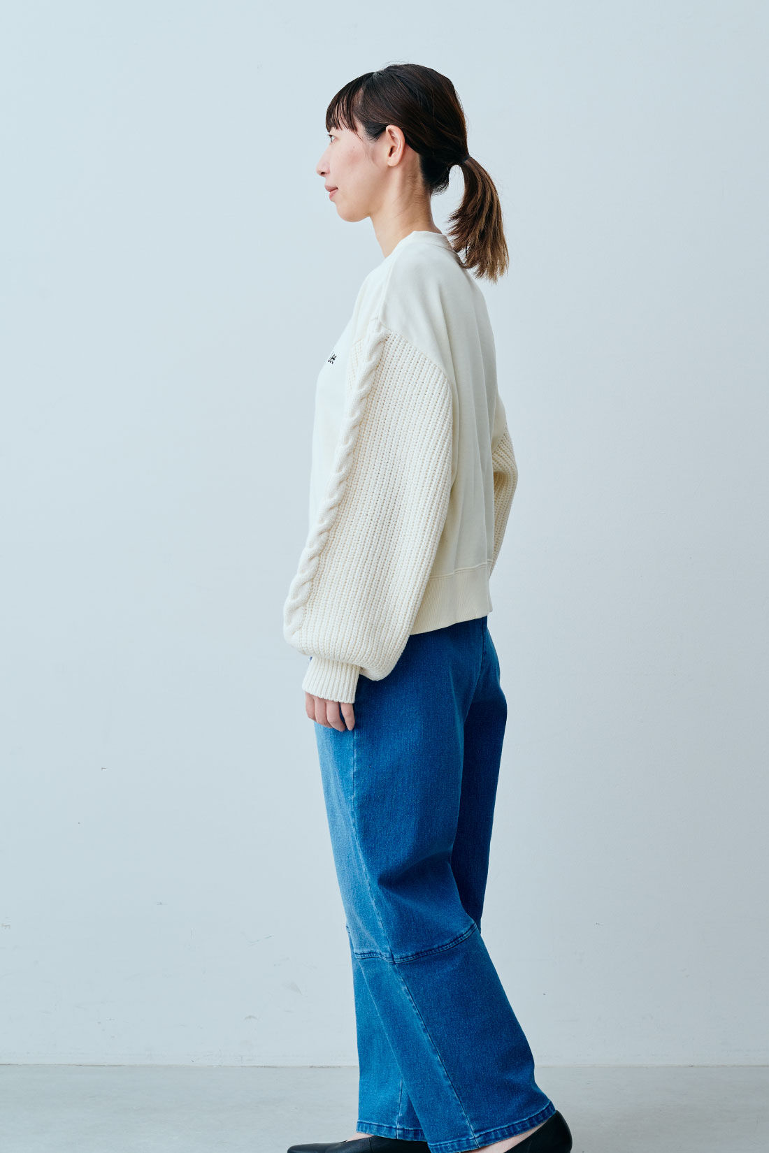 fashion special|【WEB限定・特急便】　LEE KNIT PANEL SWEAT CARDI|3：アイボリー　モデル身長：160cm