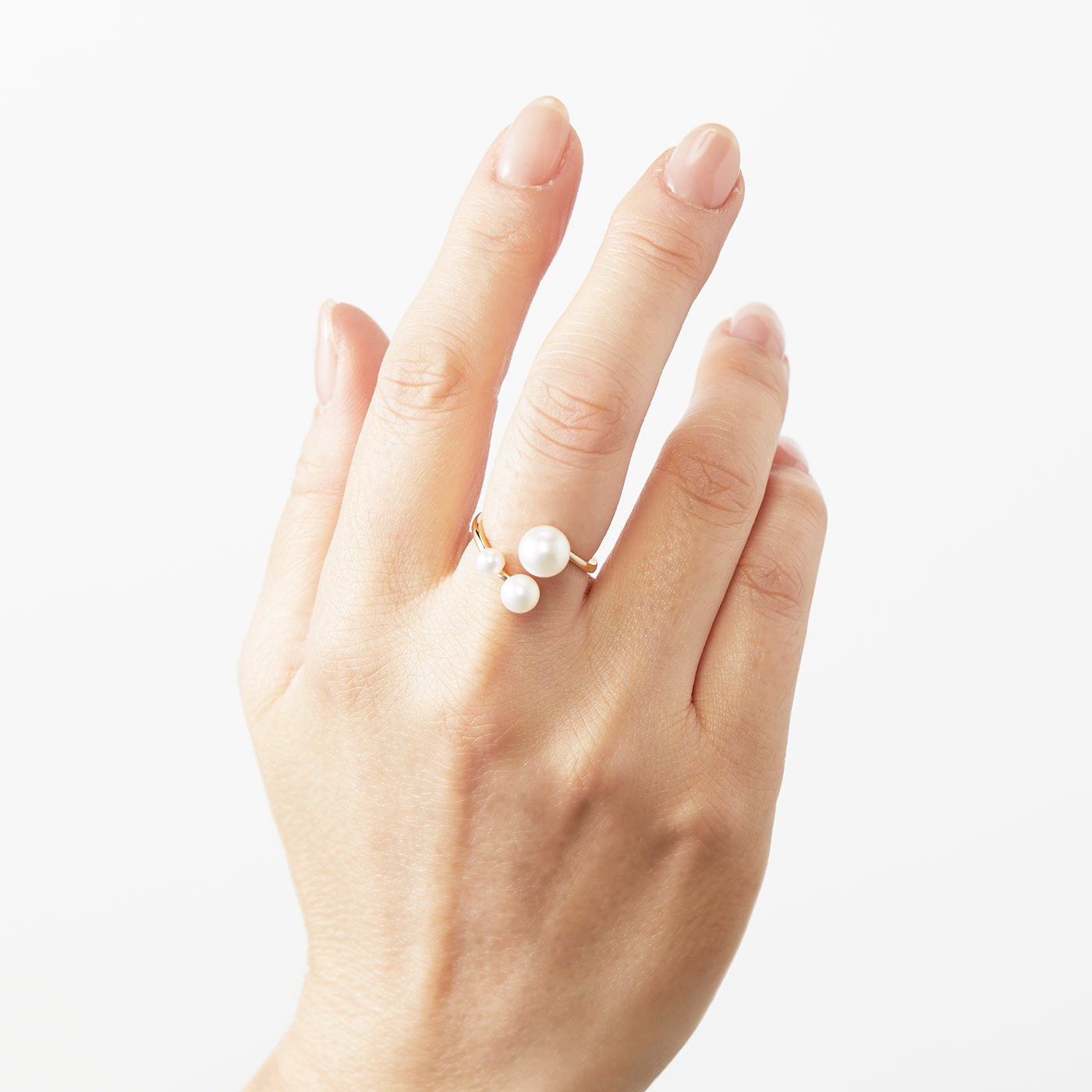 FelissimoLX|ＬＸ　大人女性の指に自在に輝く　Ｋ１０パールフィットリング|大中小のパールが１０金とともに輝きます。
