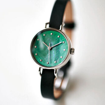 ＆Stories | 金沢時計職人見惚れる 虹雫腕時計〈ベルト色・黒〉