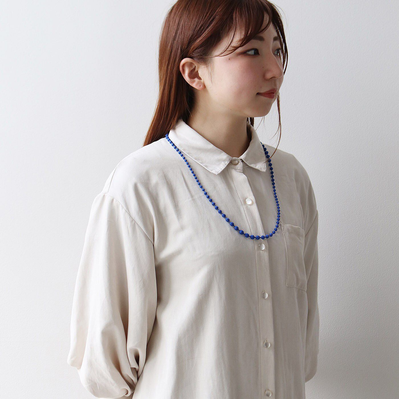 日本職人プロジェクト（Pre-order）|群馬の刺繍工房が作った　 誕生石色の刺繍珠ネックレス〈ラピスラズリブルー色・12月生まれ〉[日本製]