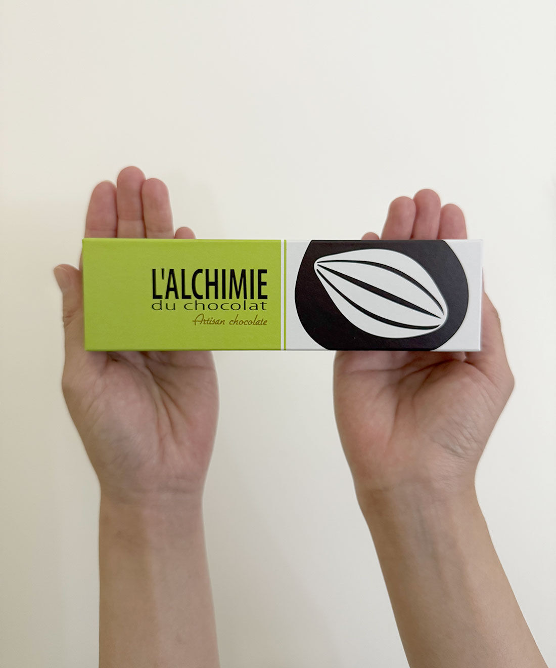 幸福のチョコレート|魔法のおいしさ アルティミ ドゥ ショコラ いちご＆ウイスキー