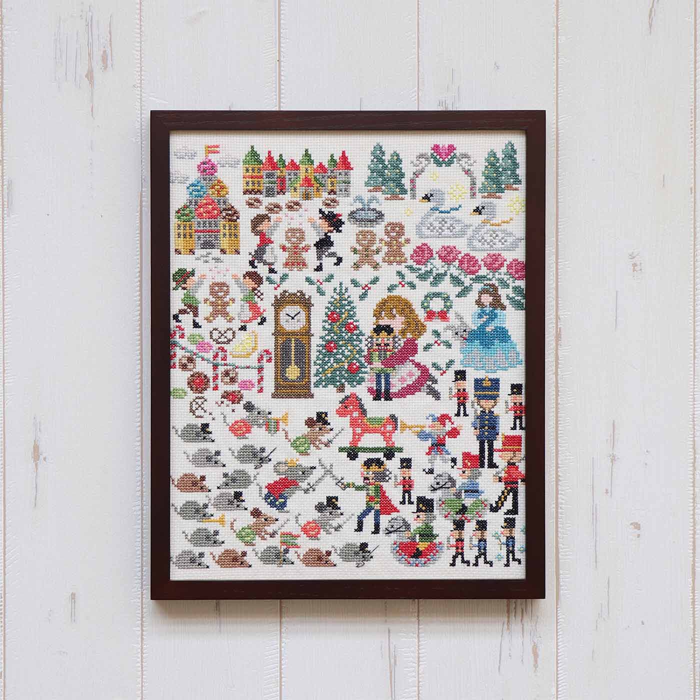 Couturier special|かわいい童話のクロスステッチ 「くるみ割り人形とネズミの王様」キット