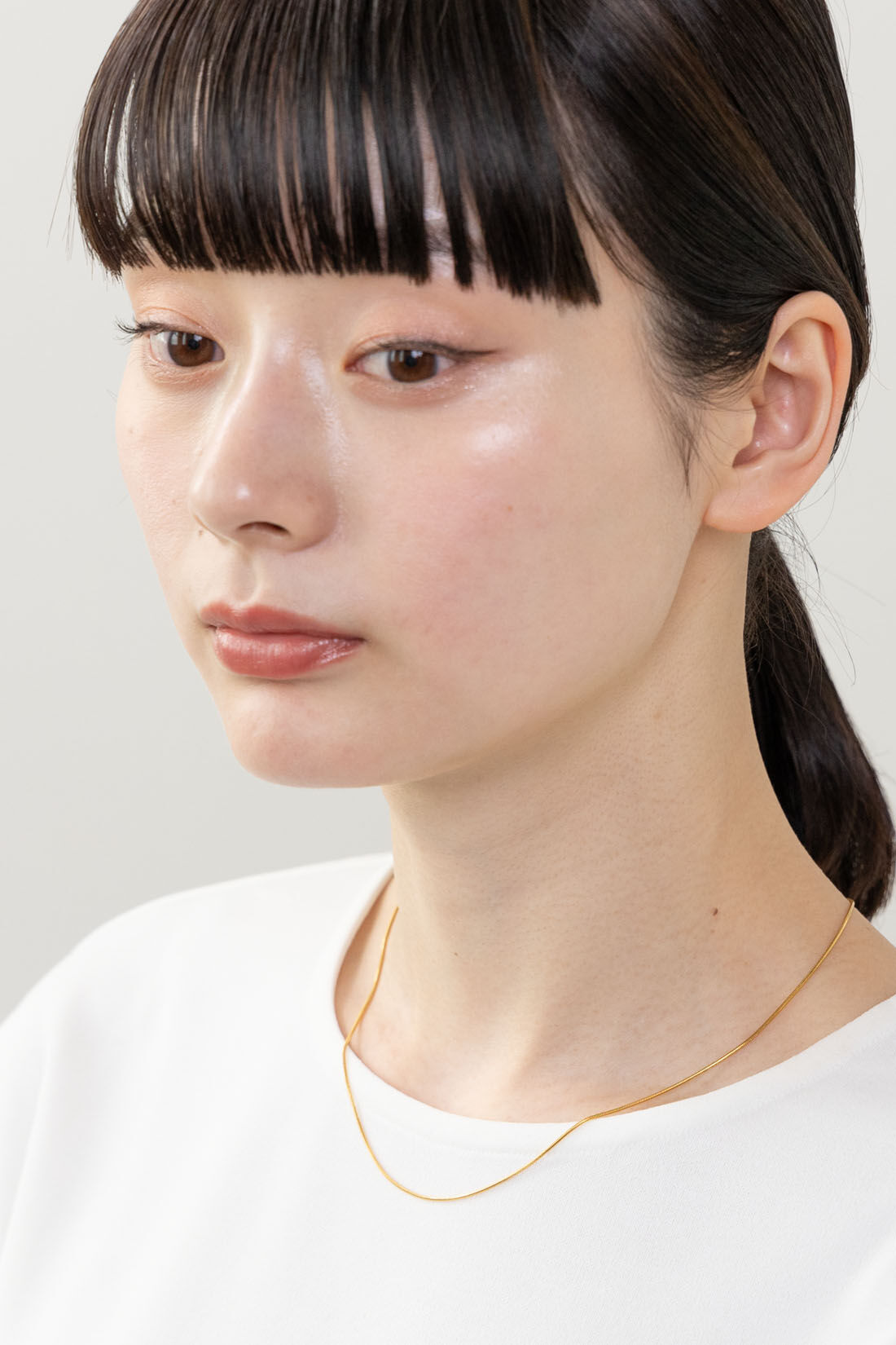 SeeMONO|しなやかなラインを描く ステンレスのスネークチェーン〈ゴールド〉