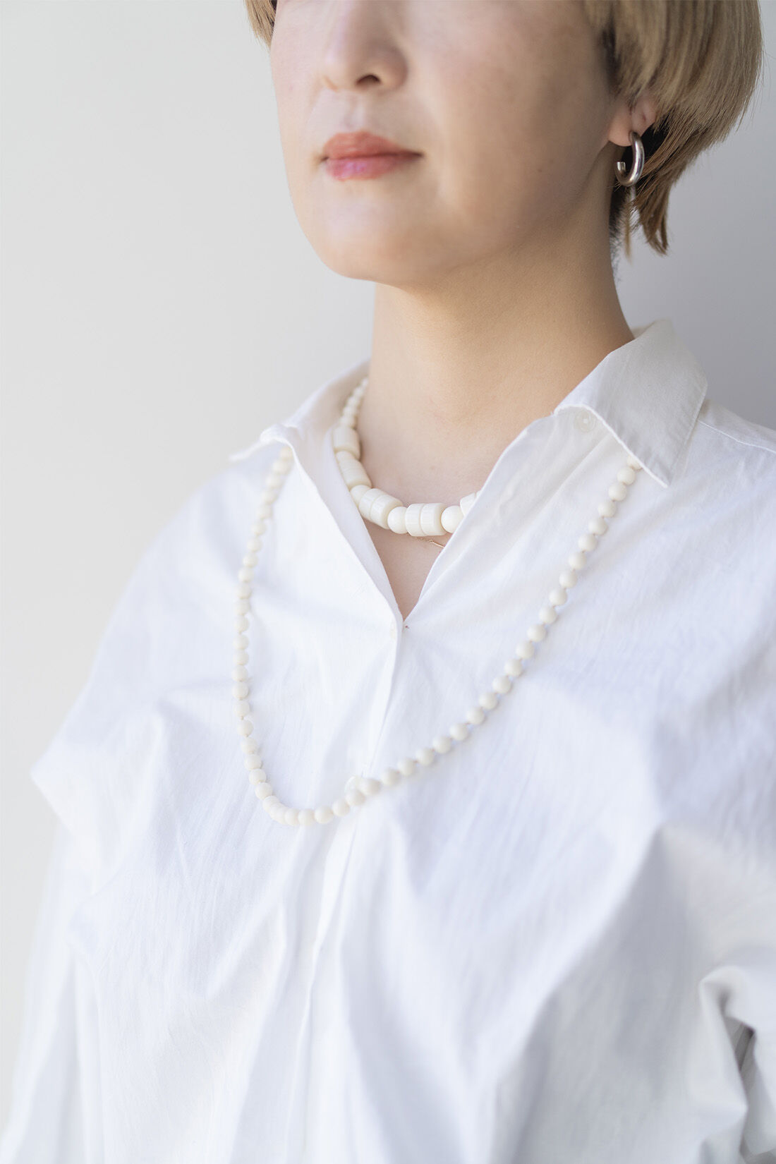SeeMONO|松若硝子真珠工業所で見つけた 象牙風樹脂のヴィンテージネックレス