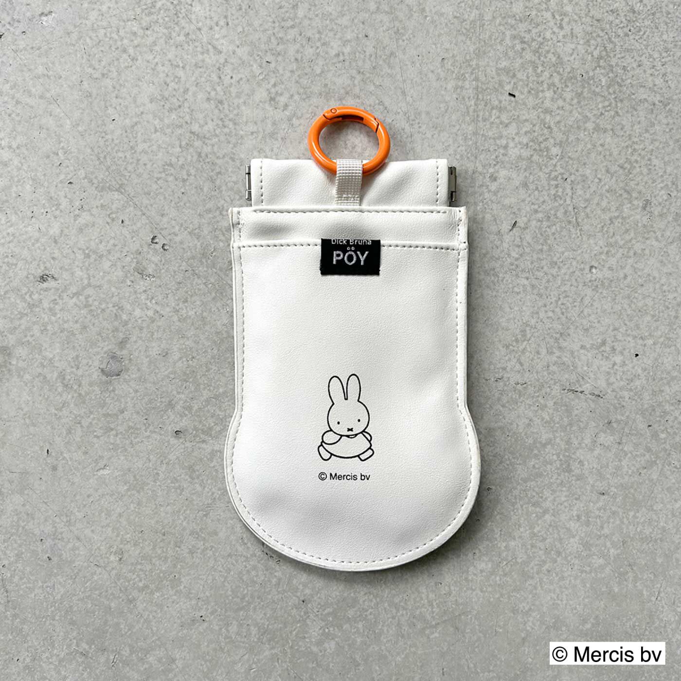 FELISSIMO PARTNERS|Dick Bruna　ポケットみたいなポーチPOYダイカット