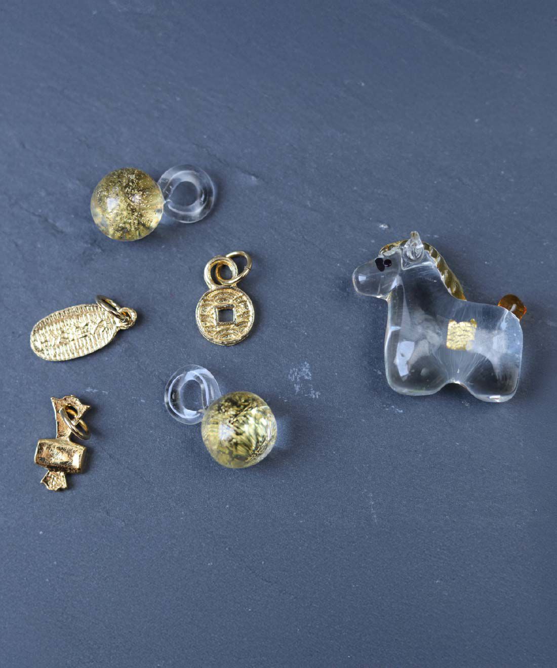 FELISSIMO PARTNERS|しあわせ願う開運金箔入り　金の成る木と午の和硝子