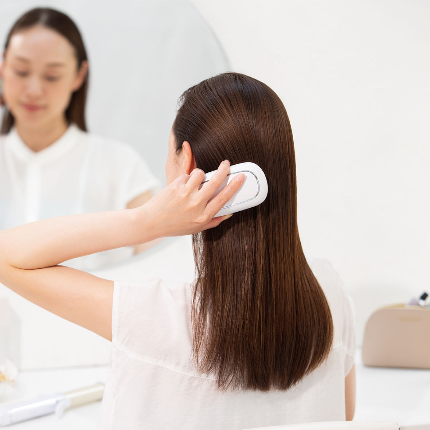 FELISSIMO PARTNERS|ＦＥＳＴＩＮＯ髪にイオンプラス　音波振動機能付きサロンケアブラシ